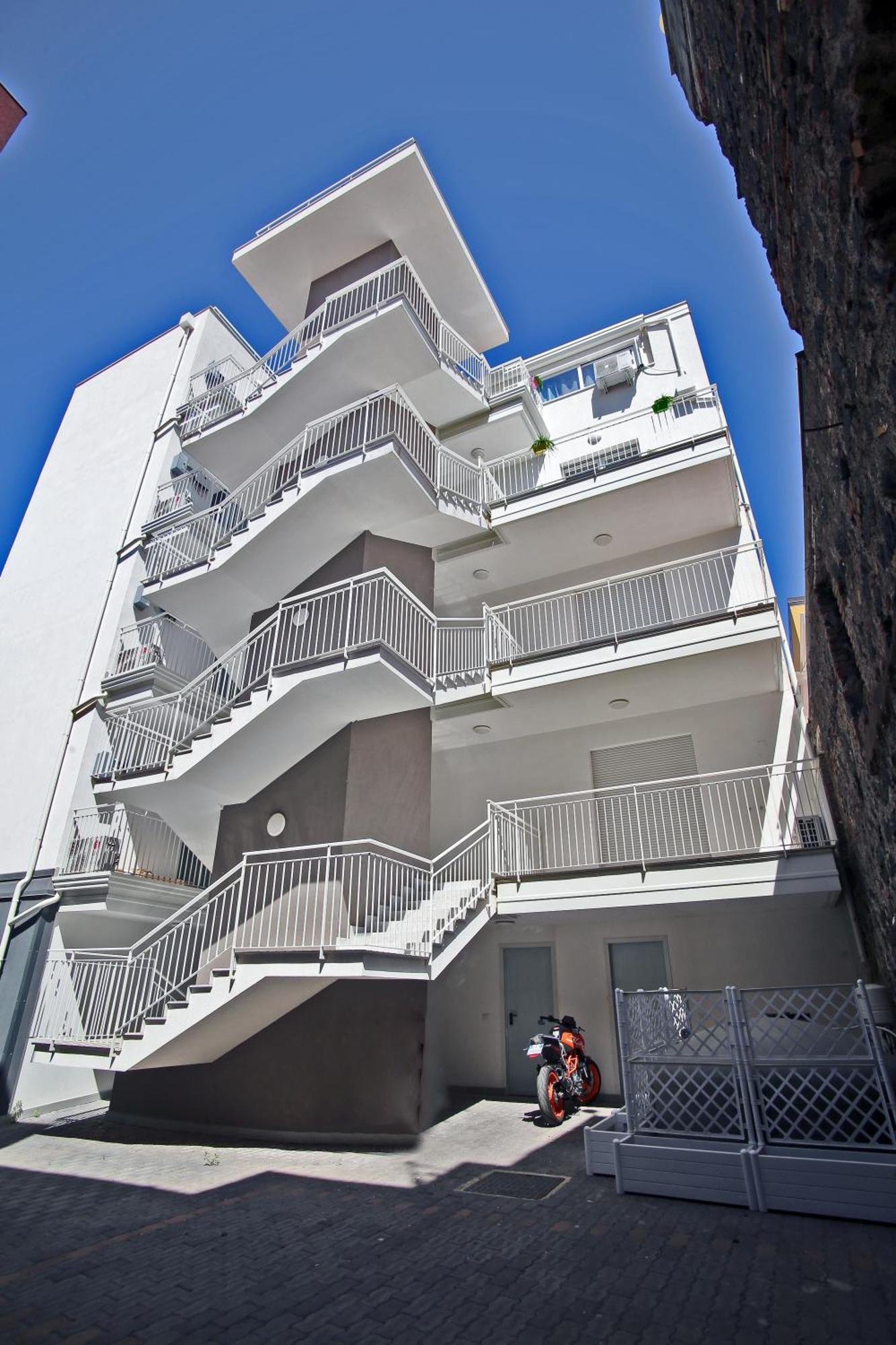 Laudani Homes คาตาเนีย ภายนอก รูปภาพ